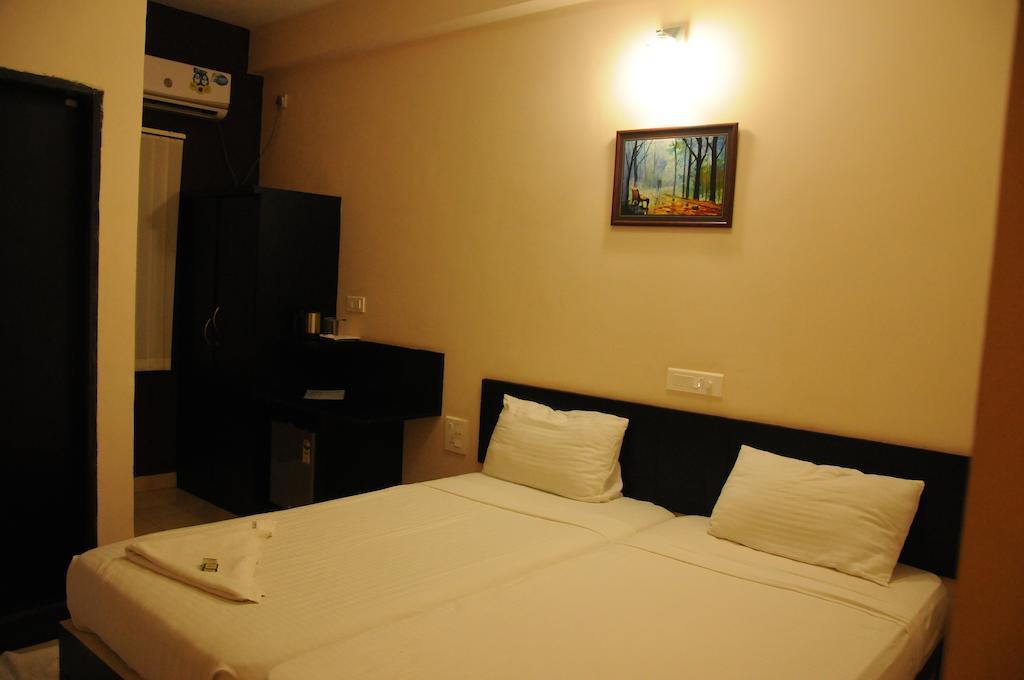 Hotel Sri Krishna Residency Udupi Zimmer foto