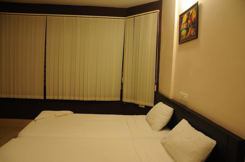 Hotel Sri Krishna Residency Udupi Zimmer foto